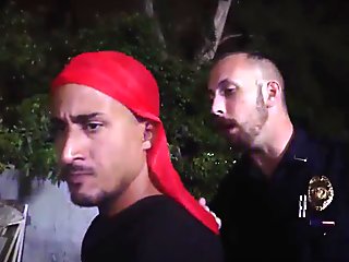 Sexy gay men cop The&nbsp_homie&nbsp_takes the easy way
